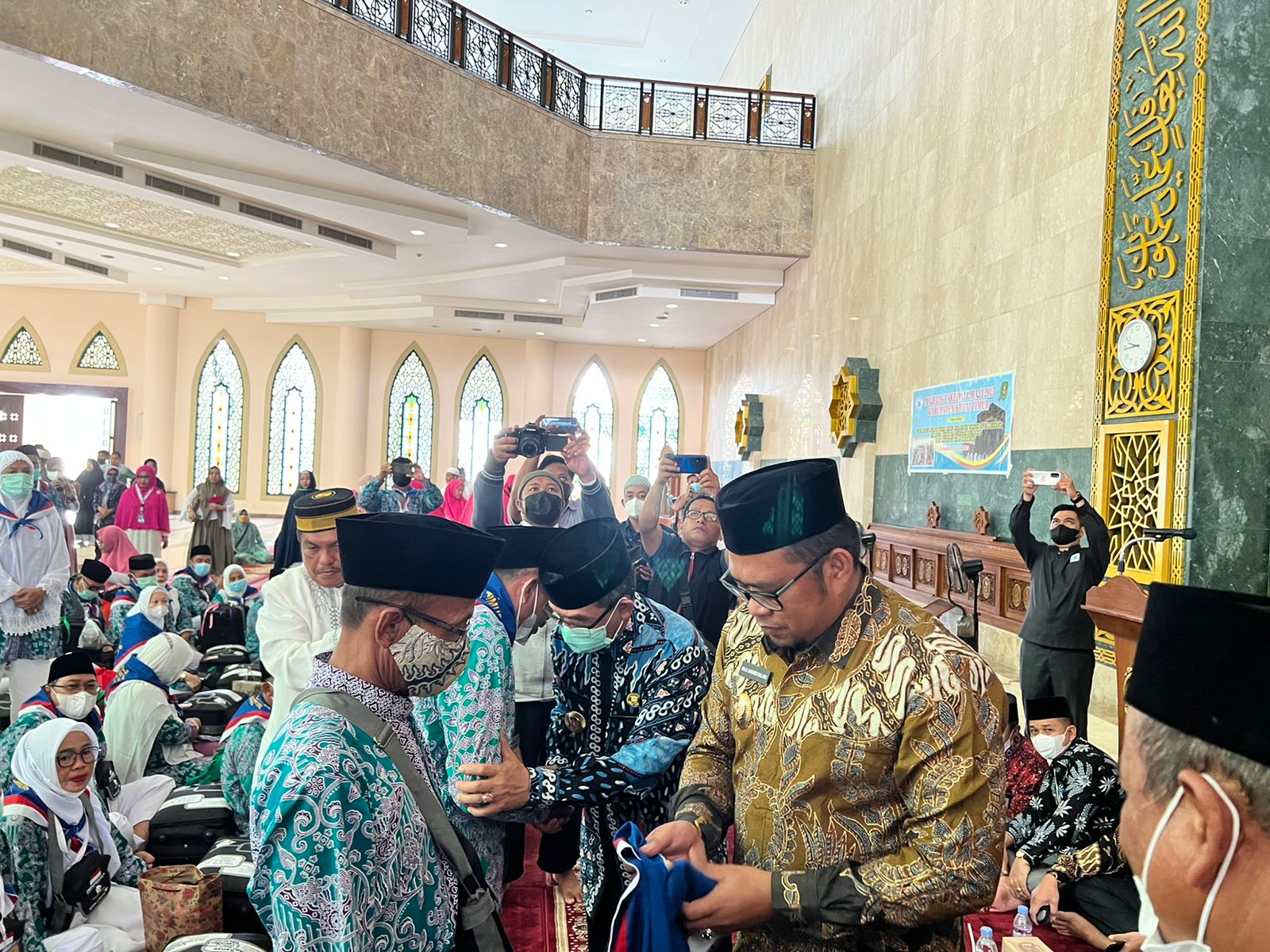 Jamaah Calon Haji Dilepas Bupati Dan Wabup Kutim Bujurnews